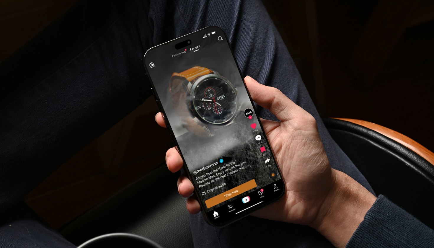 Man receiving a tailored offer on TikTok