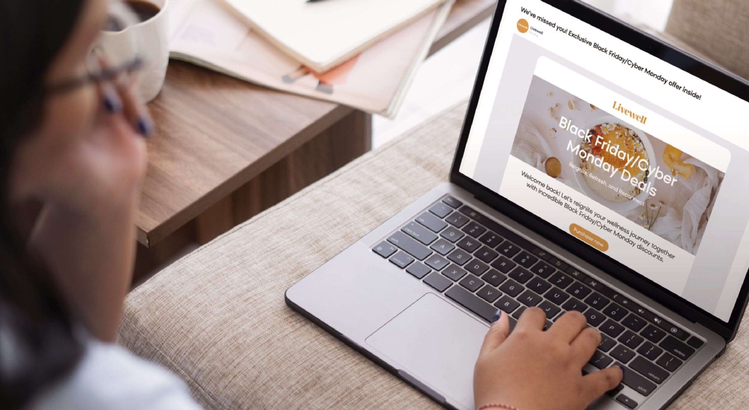 A seasonal promotion email, highlighting black friday and cyber monday deasl